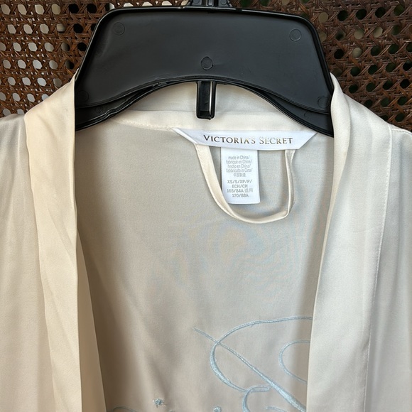 Bride robe - Picture 4 of 4